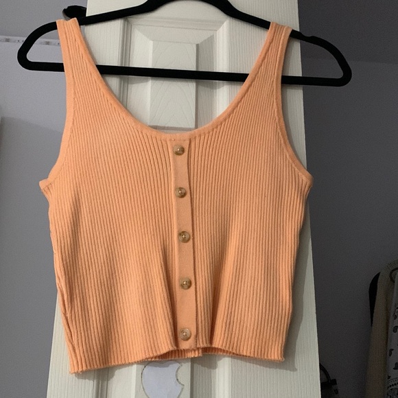 Crop Top/Tank Top - Picture 1 of 3